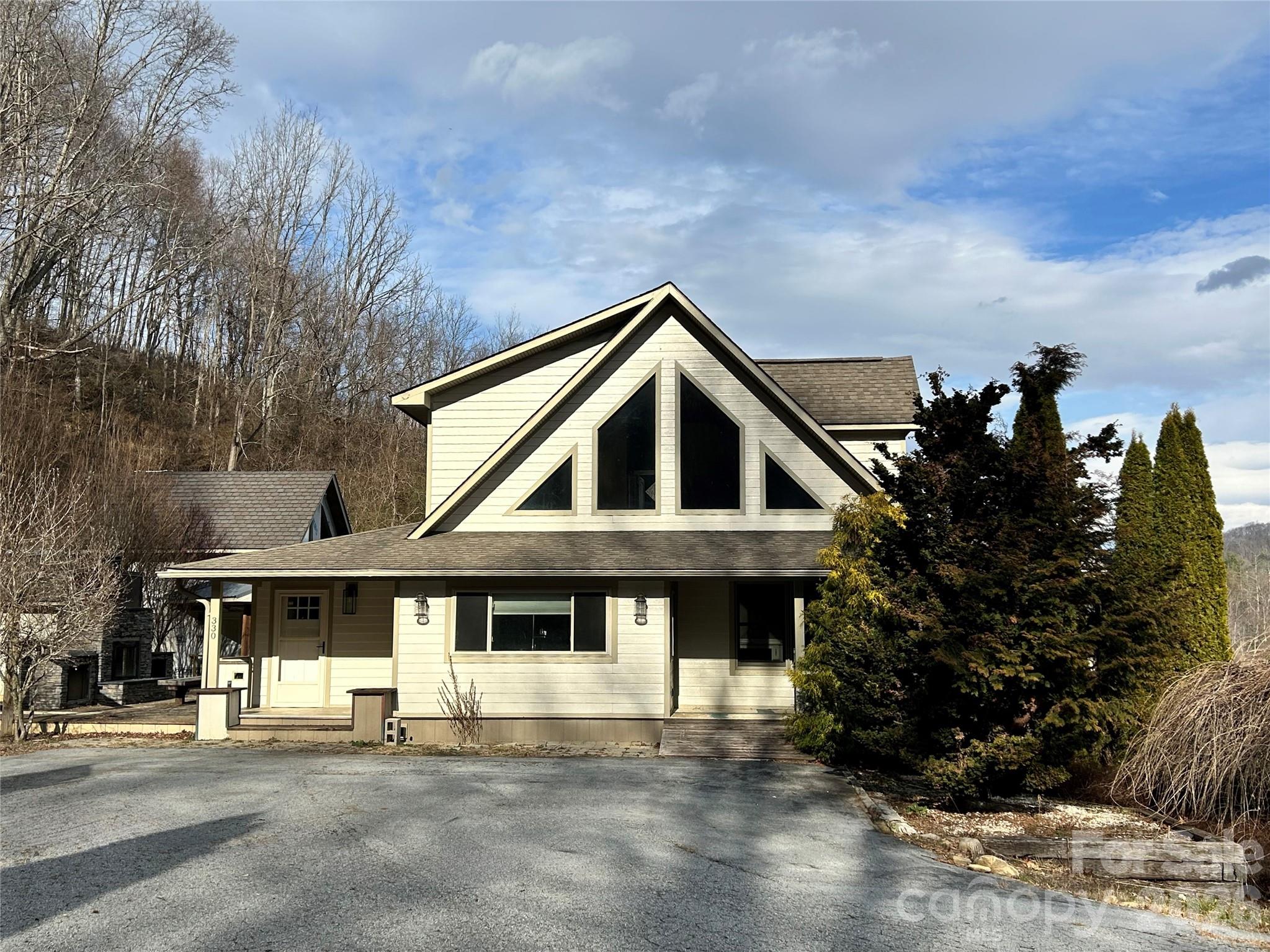 330 Potts Drive Waynesville NC 28785