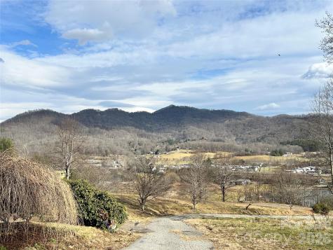 330 Potts Drive Waynesville NC 28785