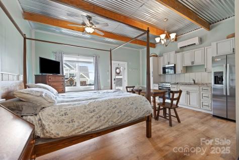 70 Tudor Way Black Mountain NC 28711