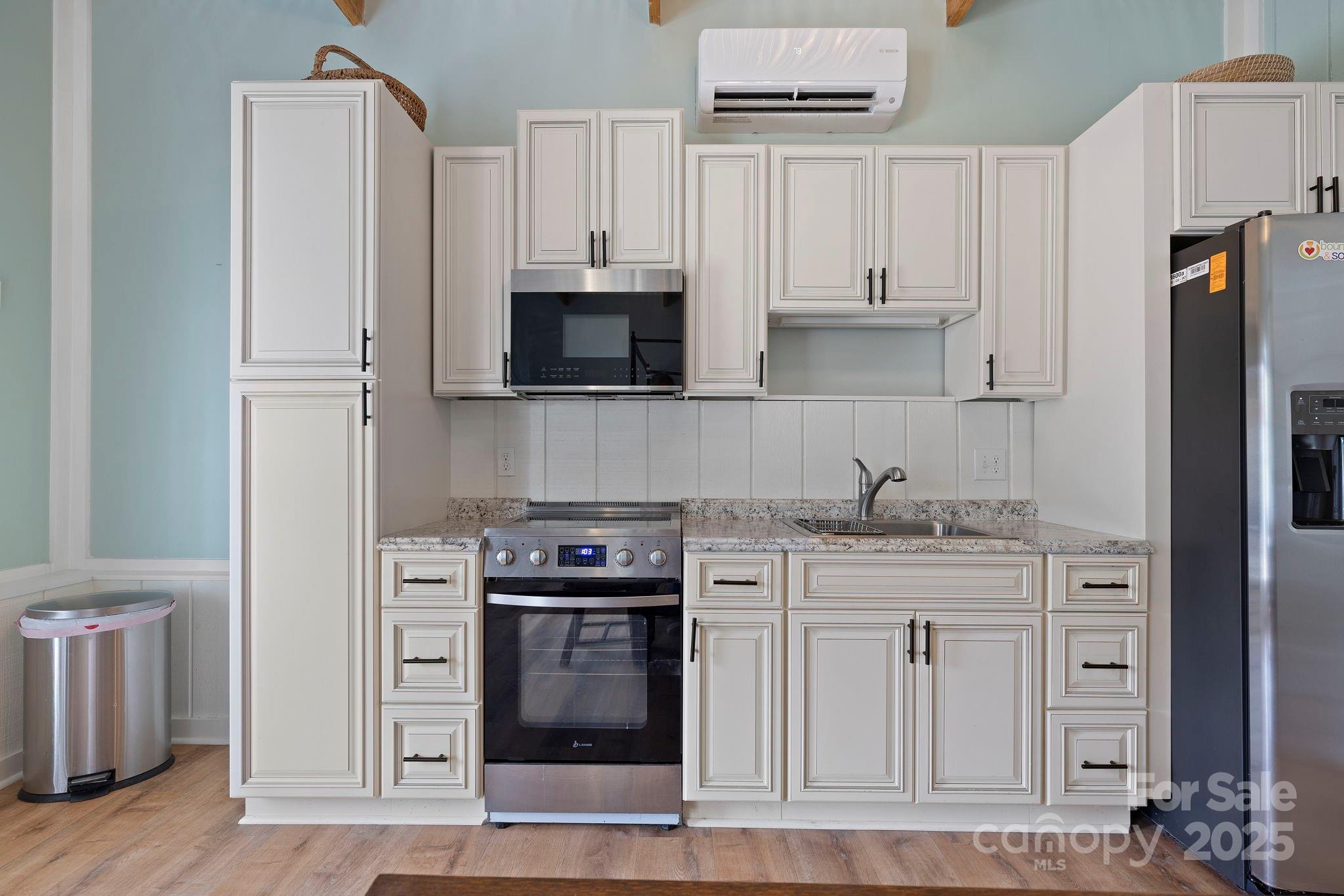 70 Tudor Way Black Mountain NC 28711