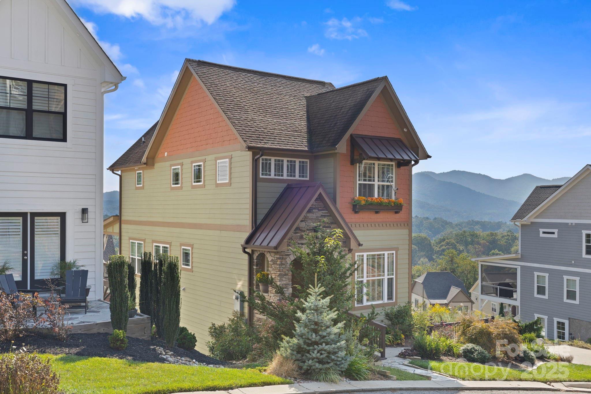 70 Tudor Way Black Mountain NC 28711