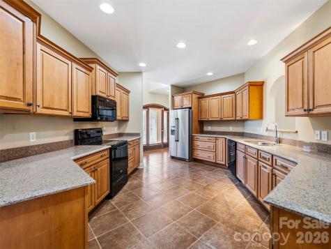 44 Pacifico Drive Asheville NC 28806