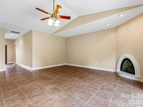 44 Pacifico Drive Asheville NC 28806