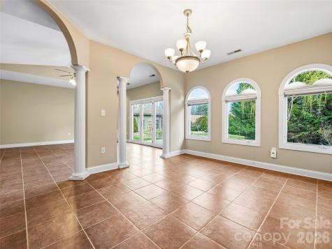 44 Pacifico Drive Asheville NC 28806