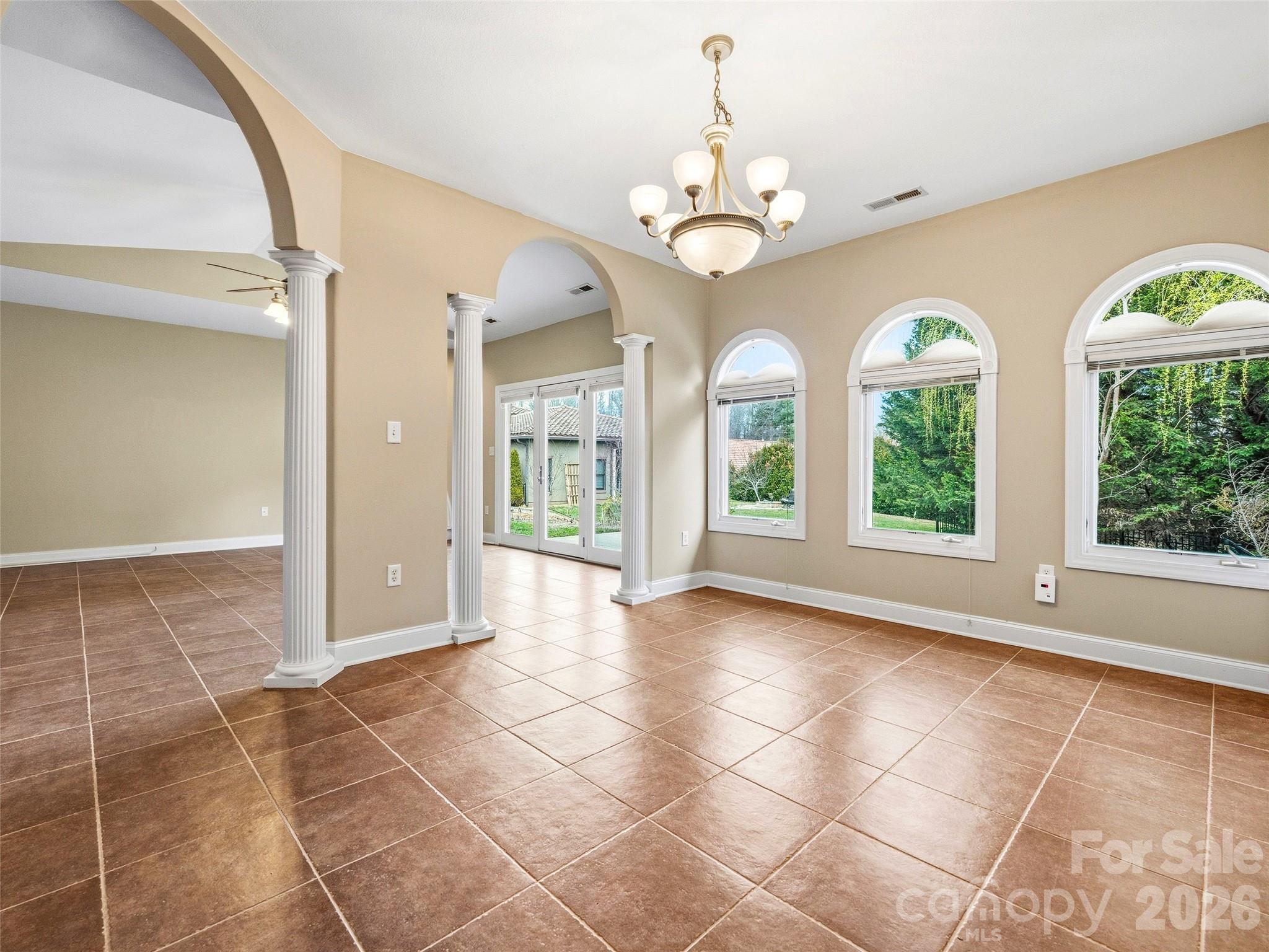 44 Pacifico Drive Asheville NC 28806