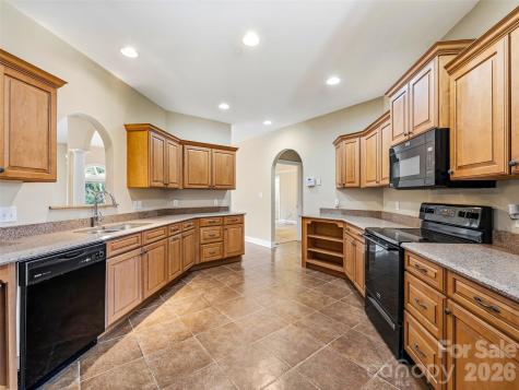 44 Pacifico Drive Asheville NC 28806