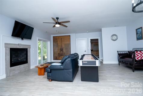 2371 W Paradise Harbor Drive Connelly Springs NC 28612