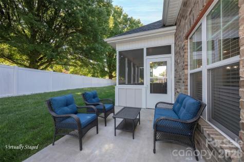 438 Fernwood Drive Yadkinville NC 27055