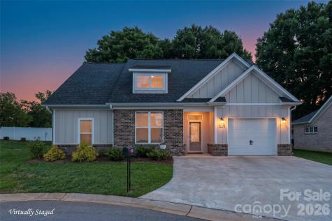 438 Fernwood Drive Yadkinville NC 27055