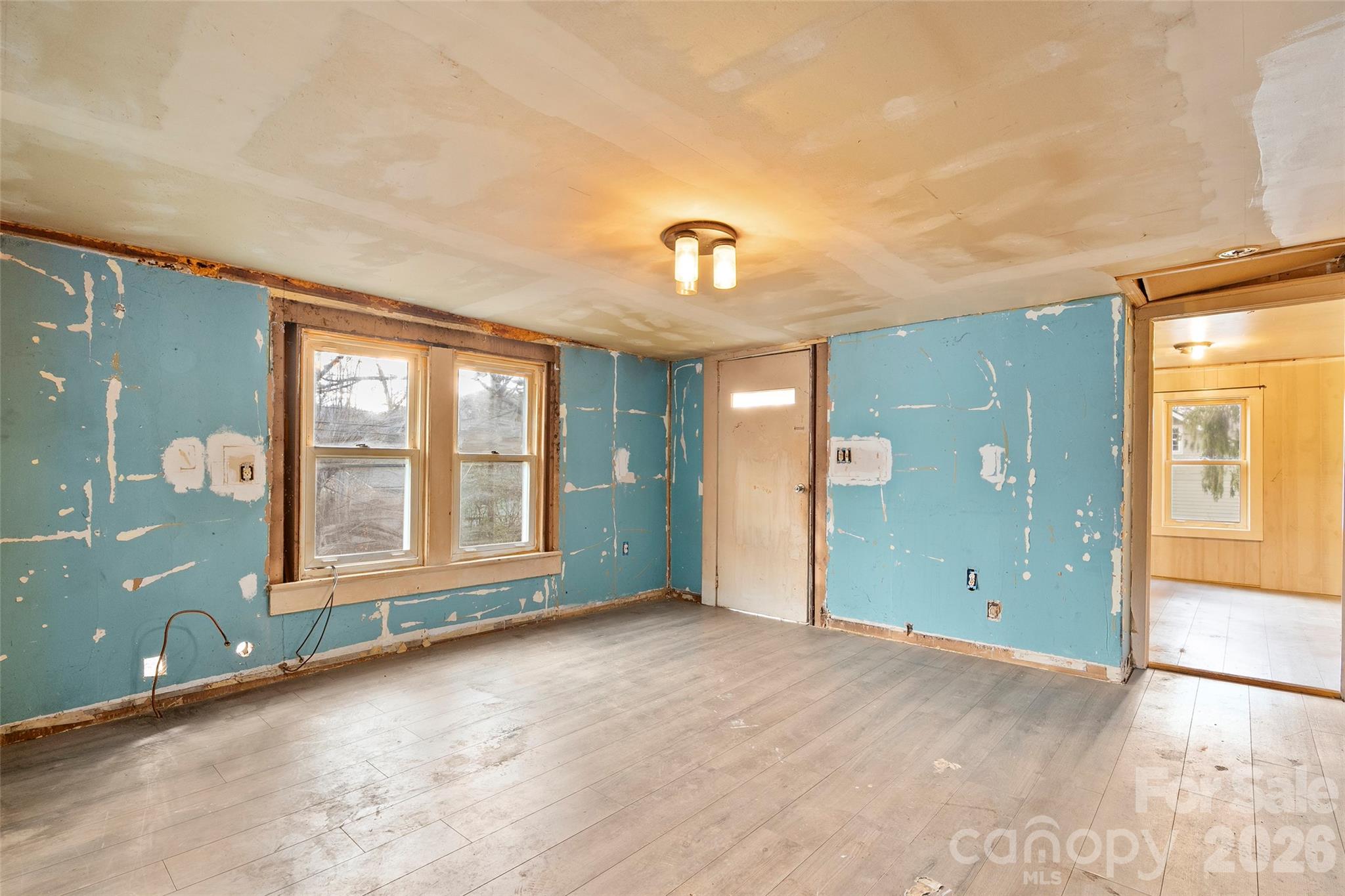 75 Travis Street Clyde NC 28721