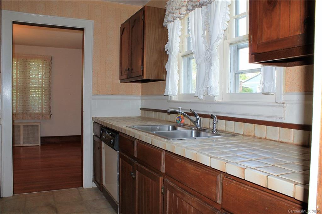 495 Fairview Road Asheville NC 28803