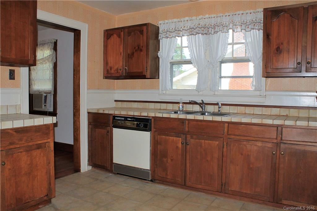495 Fairview Road Asheville NC 28803