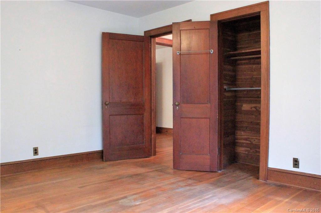 495 Fairview Road Asheville NC 28803