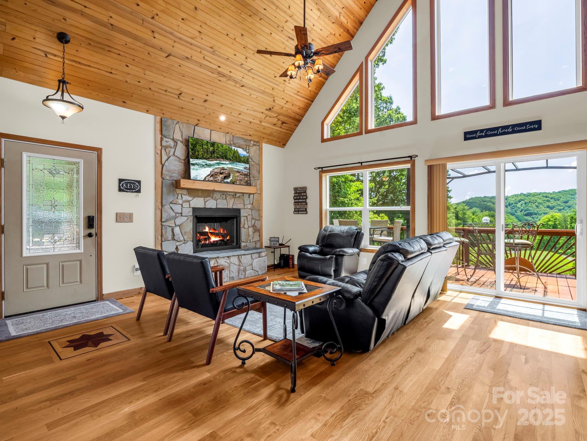 188 Fern Loop Lake Lure NC 28746