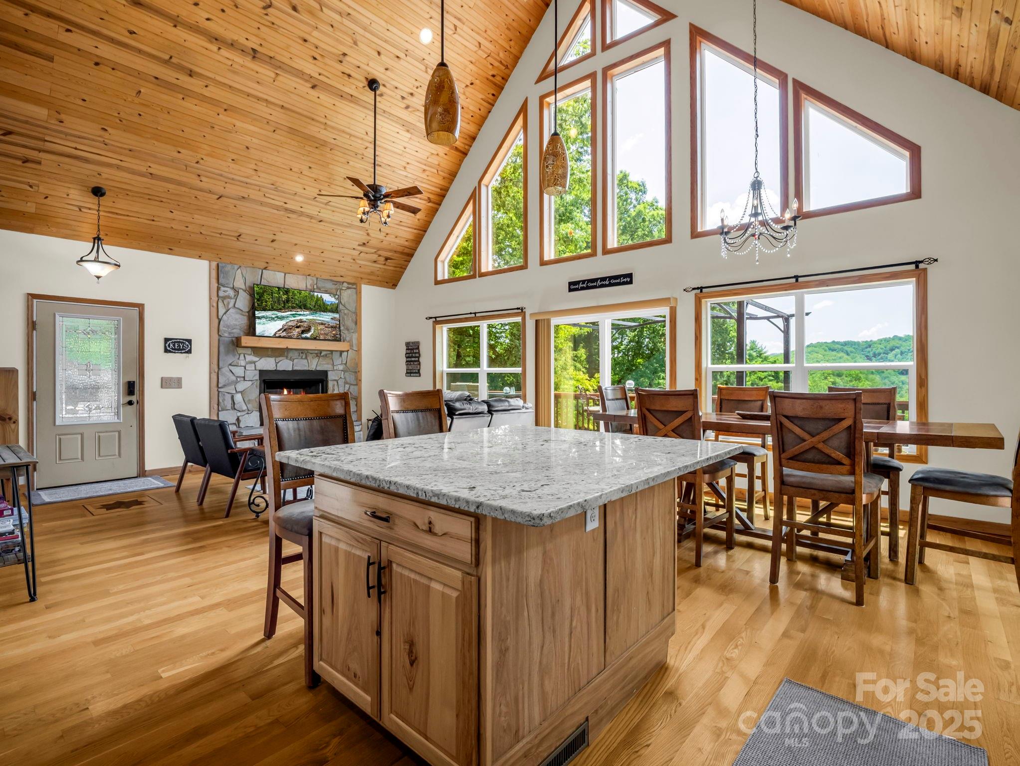 188 Fern Loop Lake Lure NC 28746