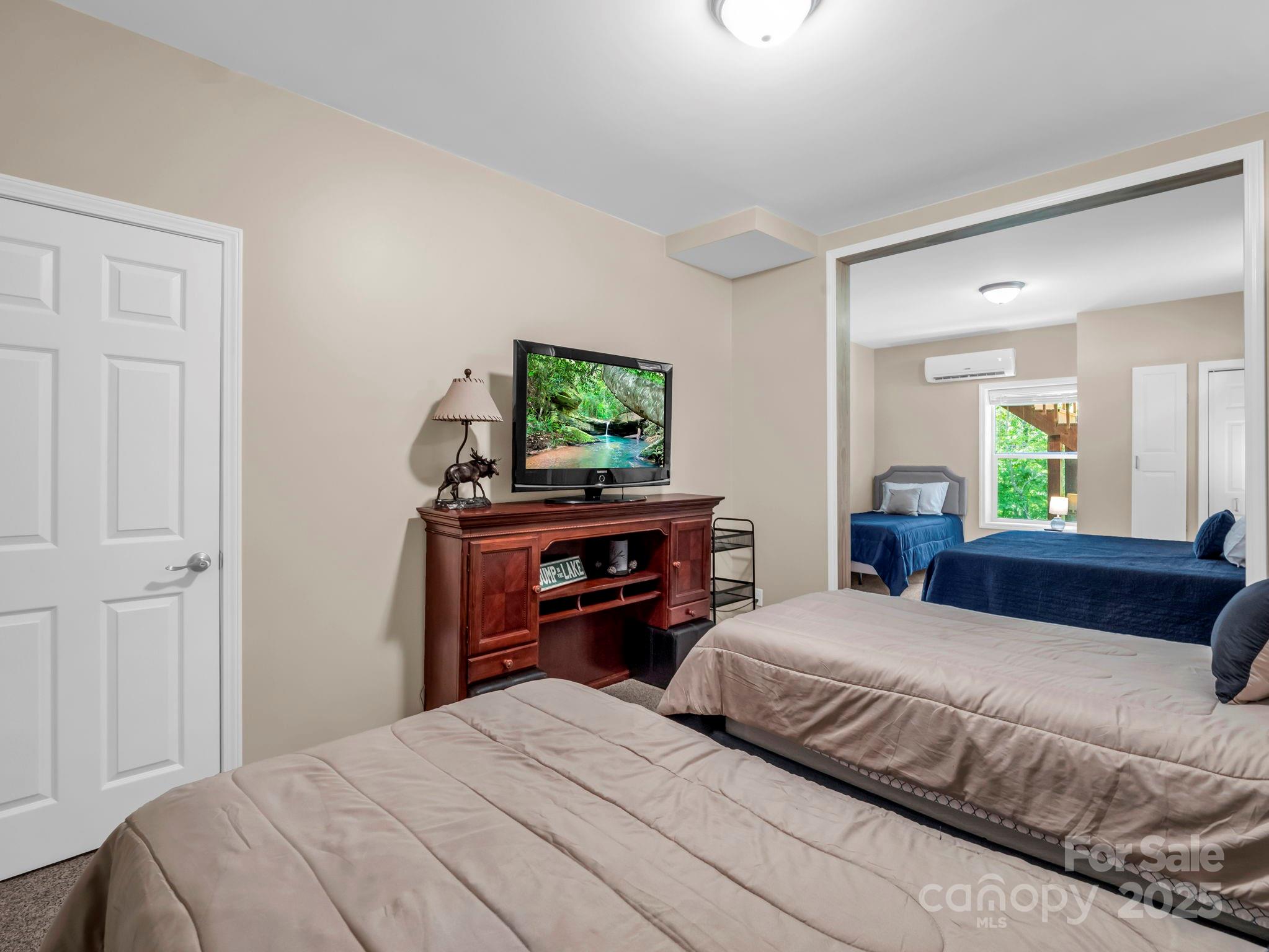 188 Fern Loop Lake Lure NC 28746