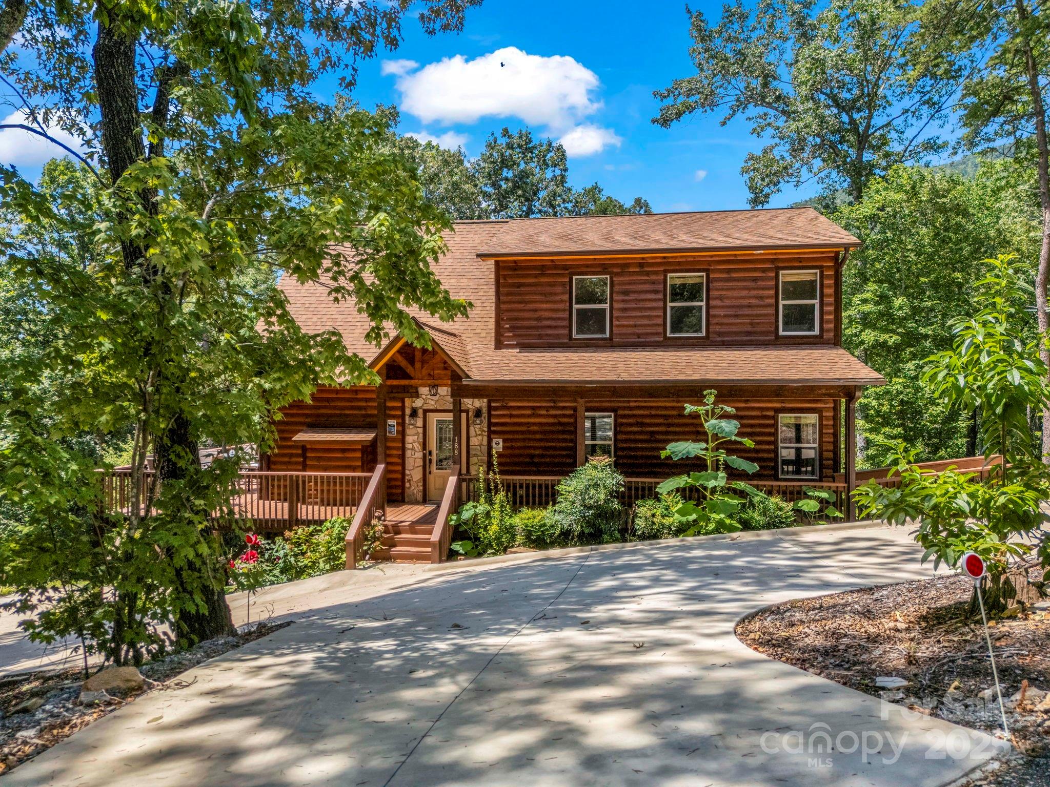 188 Fern Loop Lake Lure NC 28746