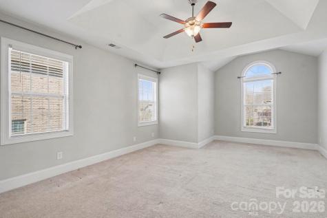 10885 Greenvale Drive Harrisburg NC 28075