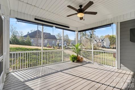 10885 Greenvale Drive Harrisburg NC 28075