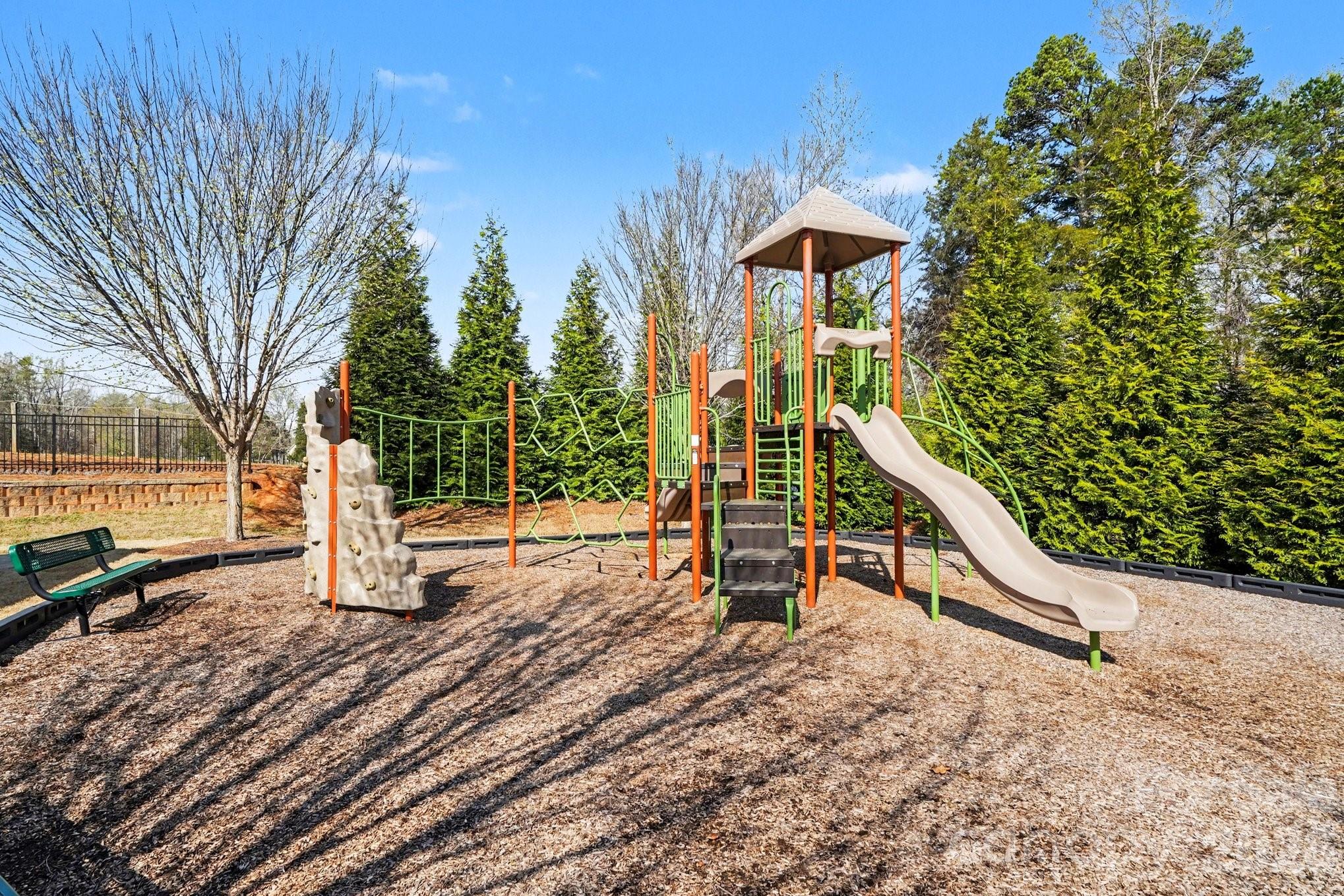 10885 Greenvale Drive Harrisburg NC 28075