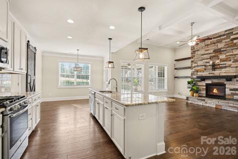 10885 Greenvale Drive Harrisburg NC 28075