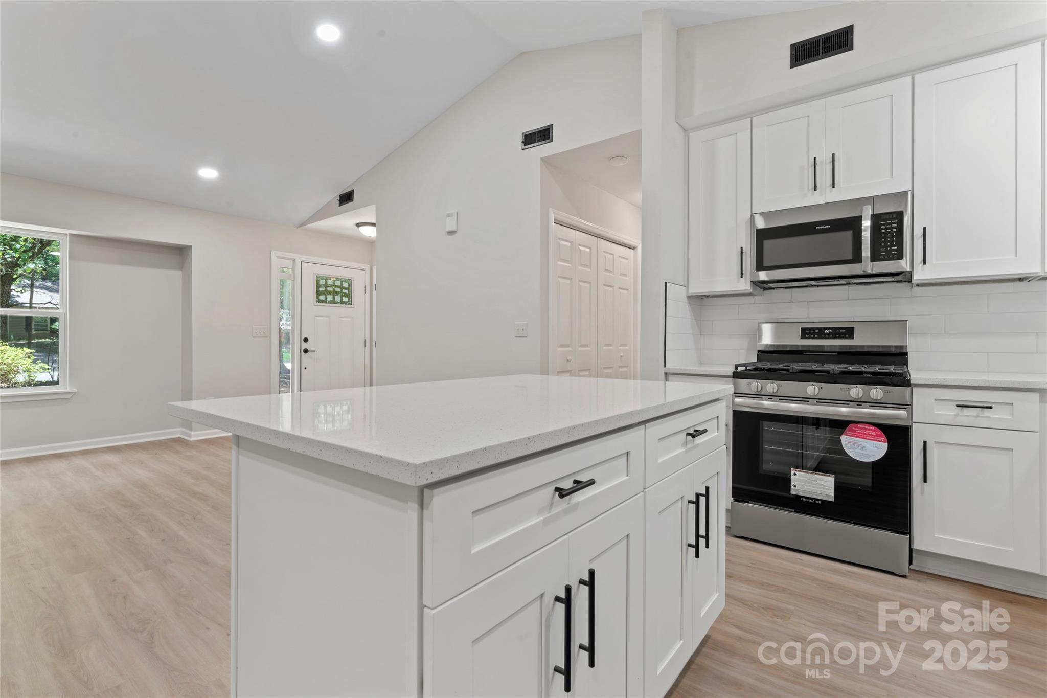 5534 Great Wagon Road Charlotte NC 28215
