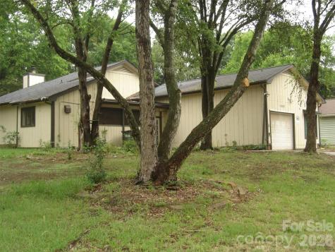 11832 Moonridge Drive Charlotte NC 28226