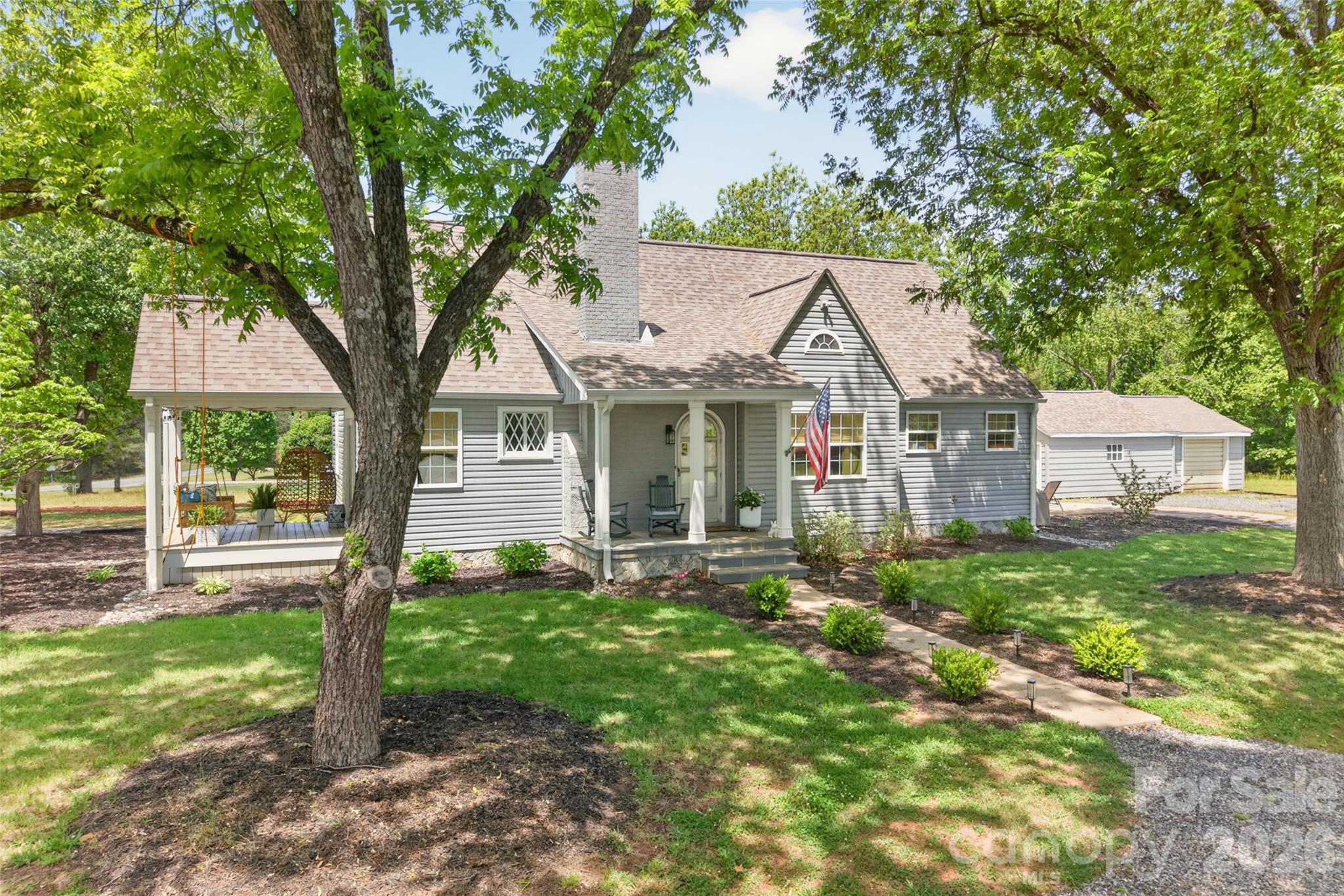 581 Hicks Creek Road Troutman NC 28166