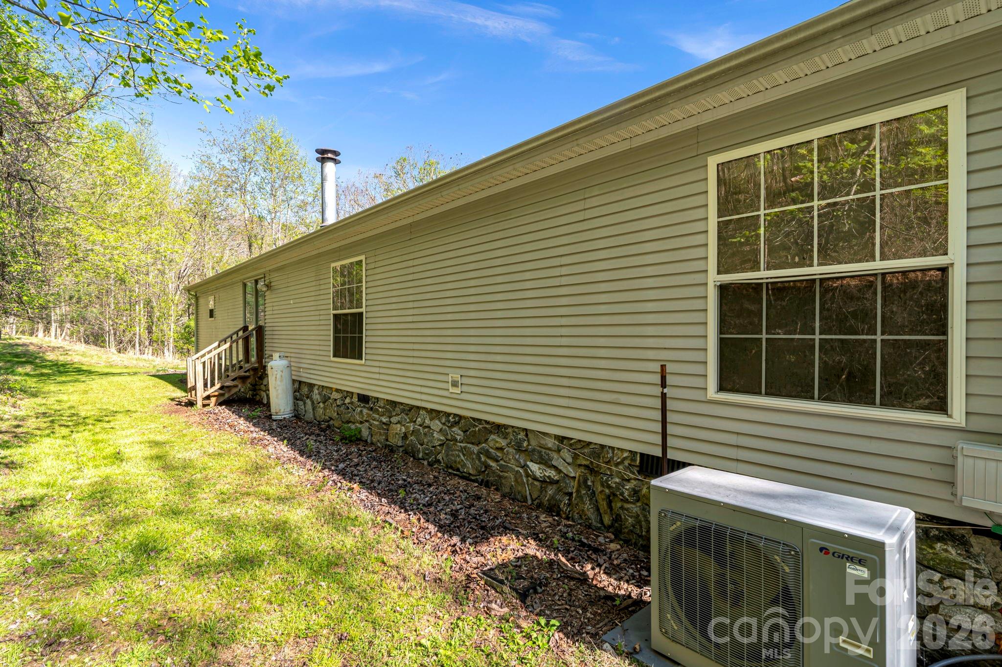 36 Tyler Cove Alexander NC 28701