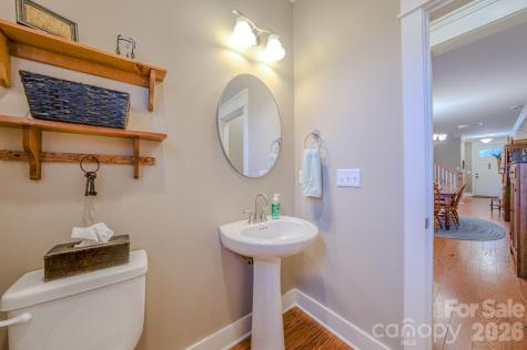 560 Sweet Birch Park Lane Black Mountain NC 28711