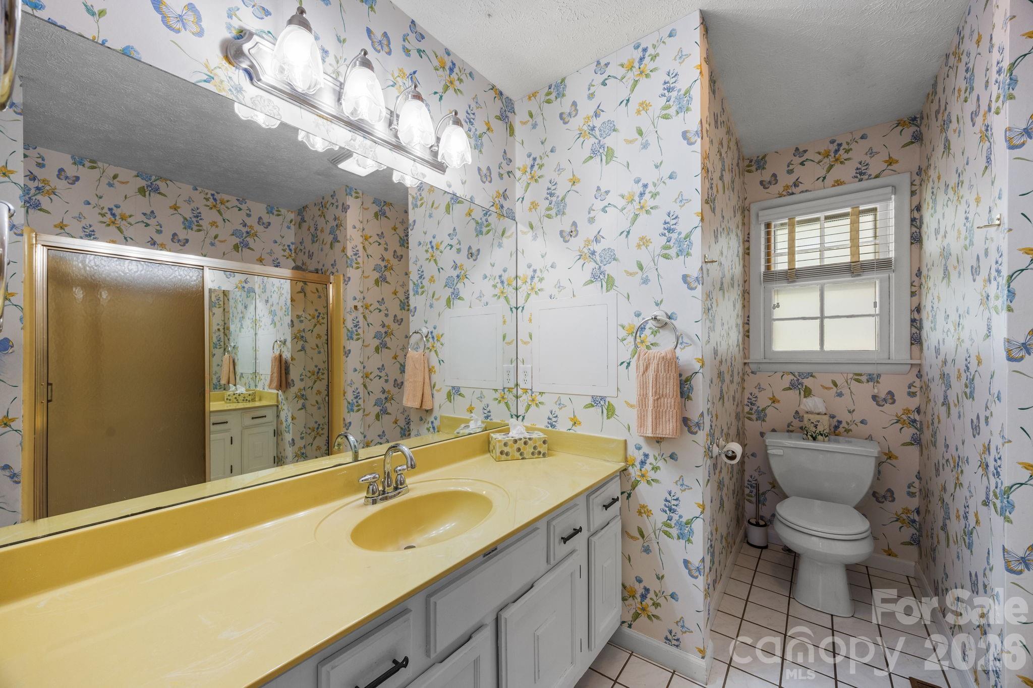 3124 Primrose Drive Hendersonville NC 28792
