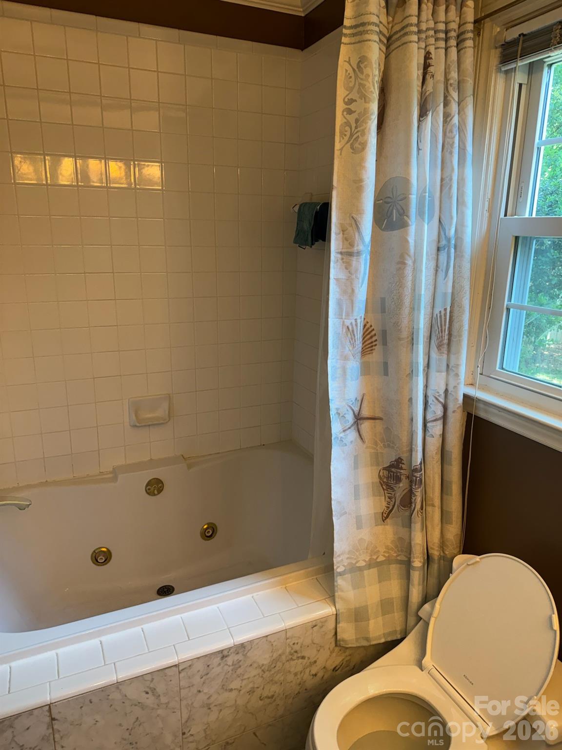 2009 Hassell Place Charlotte NC 28209