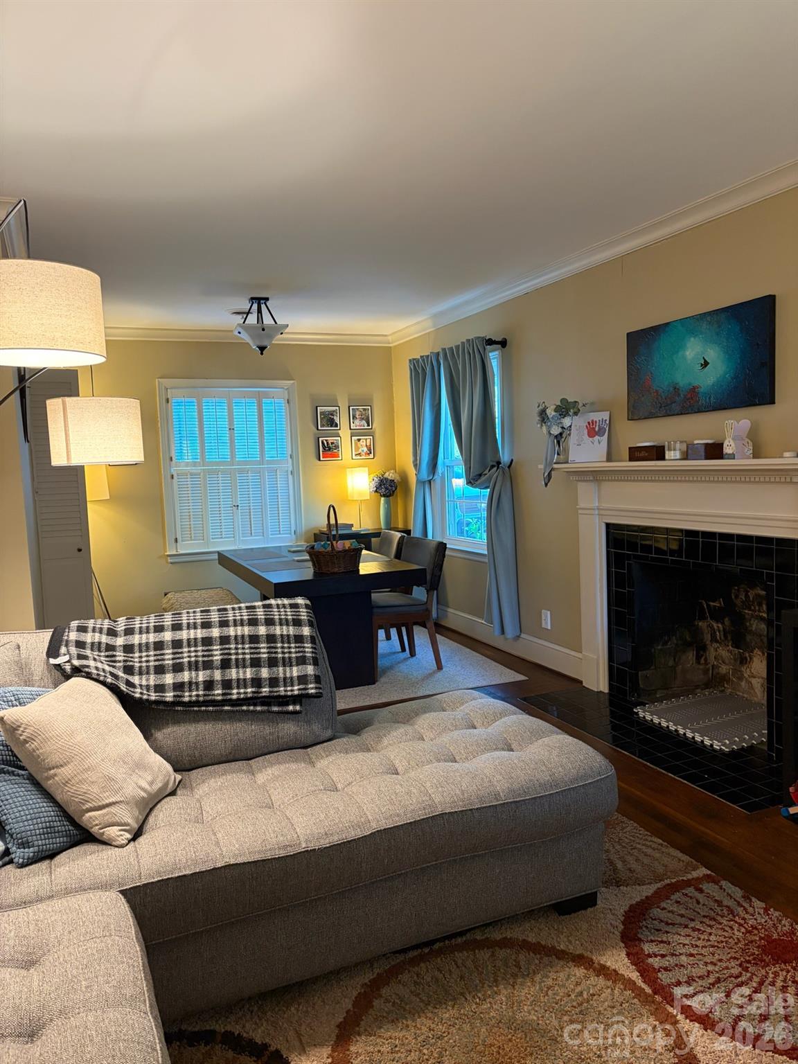 2009 Hassell Place Charlotte NC 28209