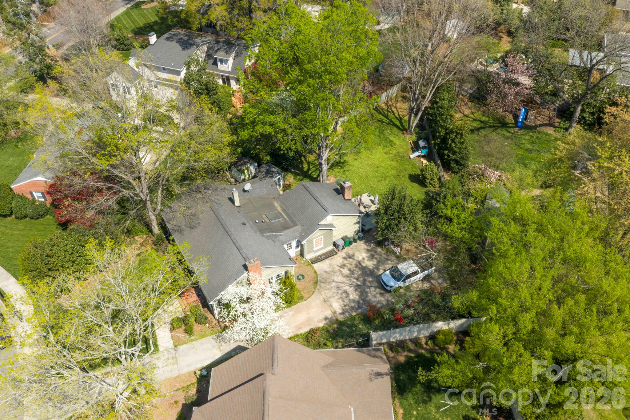 2009 Hassell Place Charlotte NC 28209