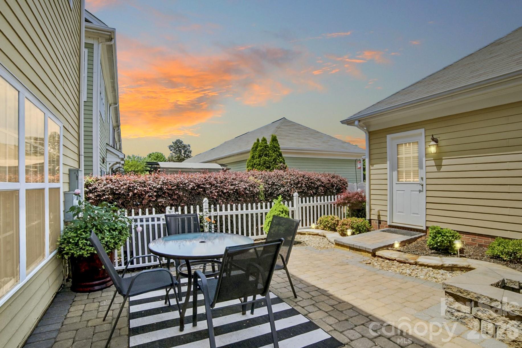 13624 Morehouse Street Huntersville NC 28078