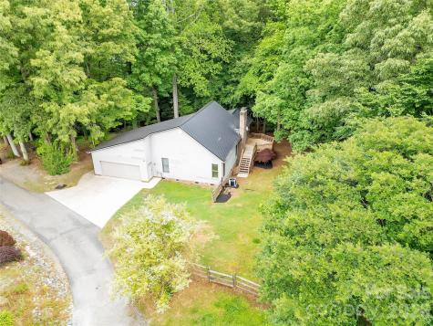128 Spencer Woods Drive Dallas NC 28034