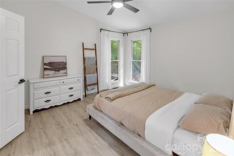 128 Spencer Woods Drive Dallas NC 28034