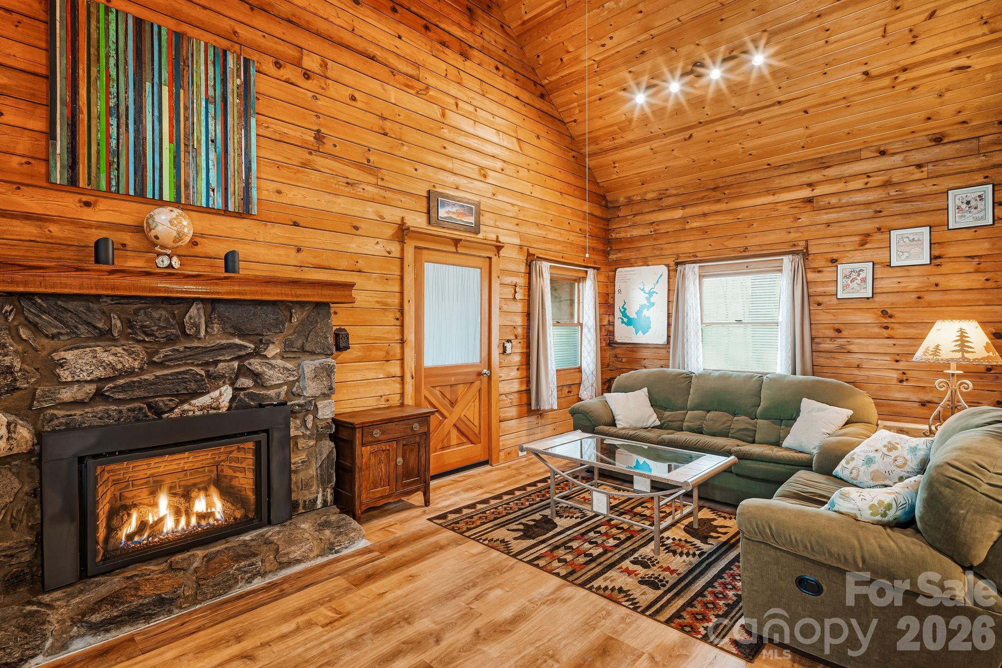 2977 Heath Peak Road Waynesville NC 28785