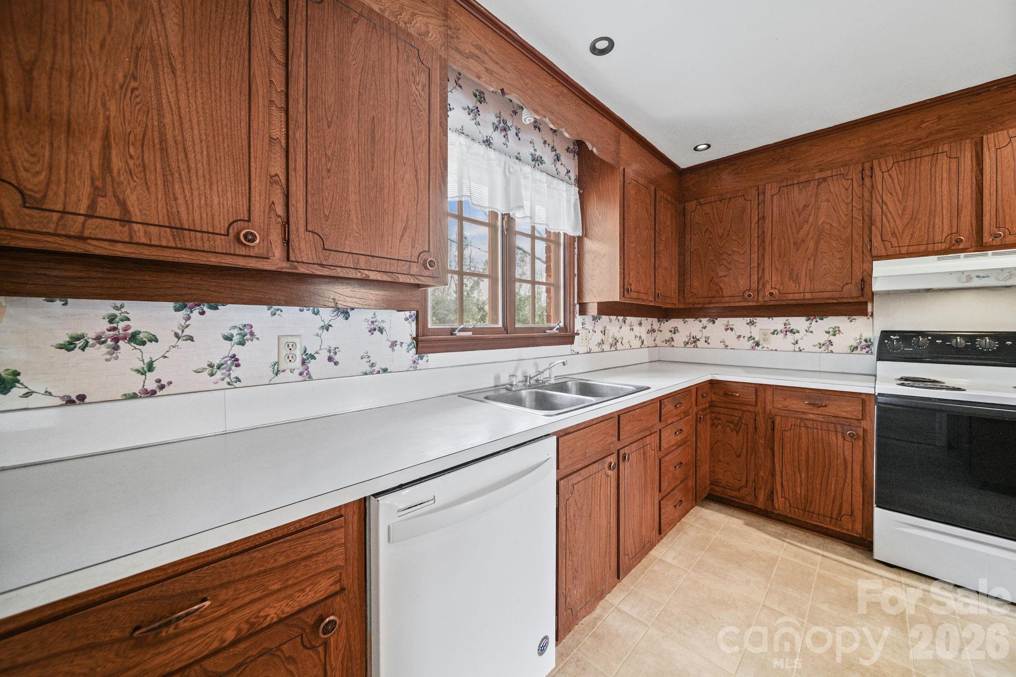 1628 Dixon Road Gastonia NC 28054