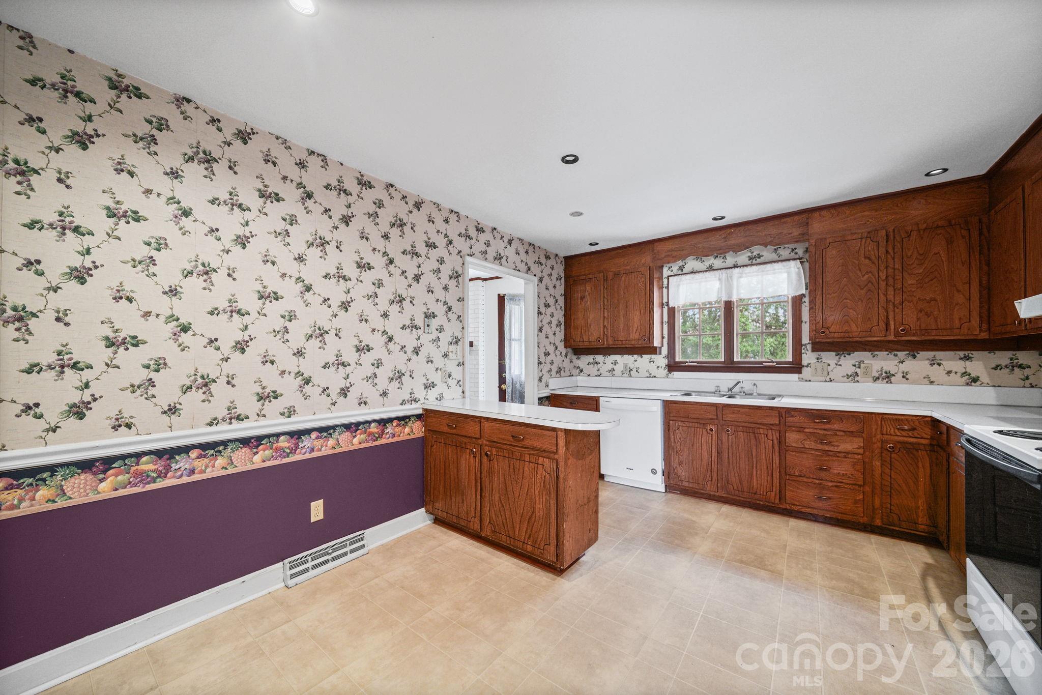 1628 Dixon Road Gastonia NC 28054