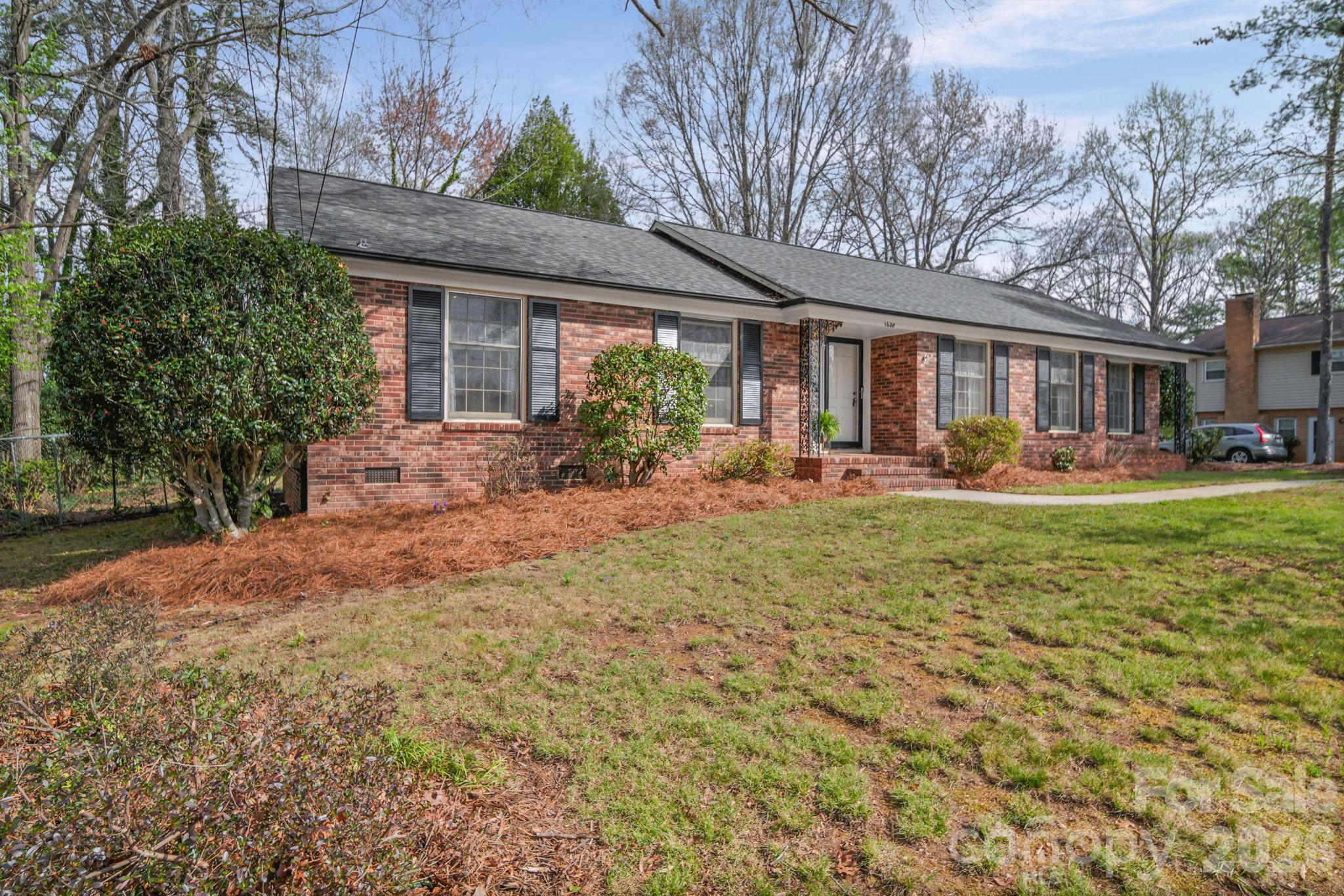 1628 Dixon Road Gastonia NC 28054