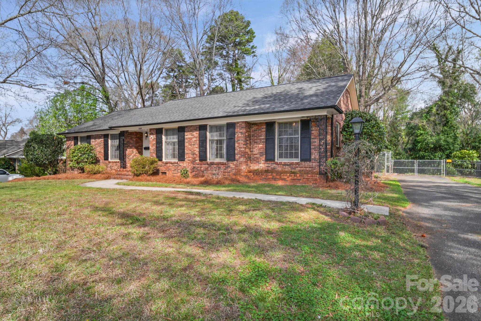 1628 Dixon Road Gastonia NC 28054