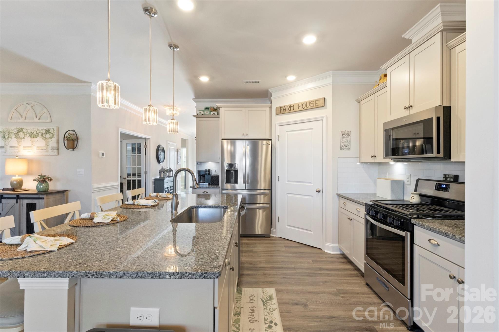 4023 Gozzi Drive Iron Station NC 28080