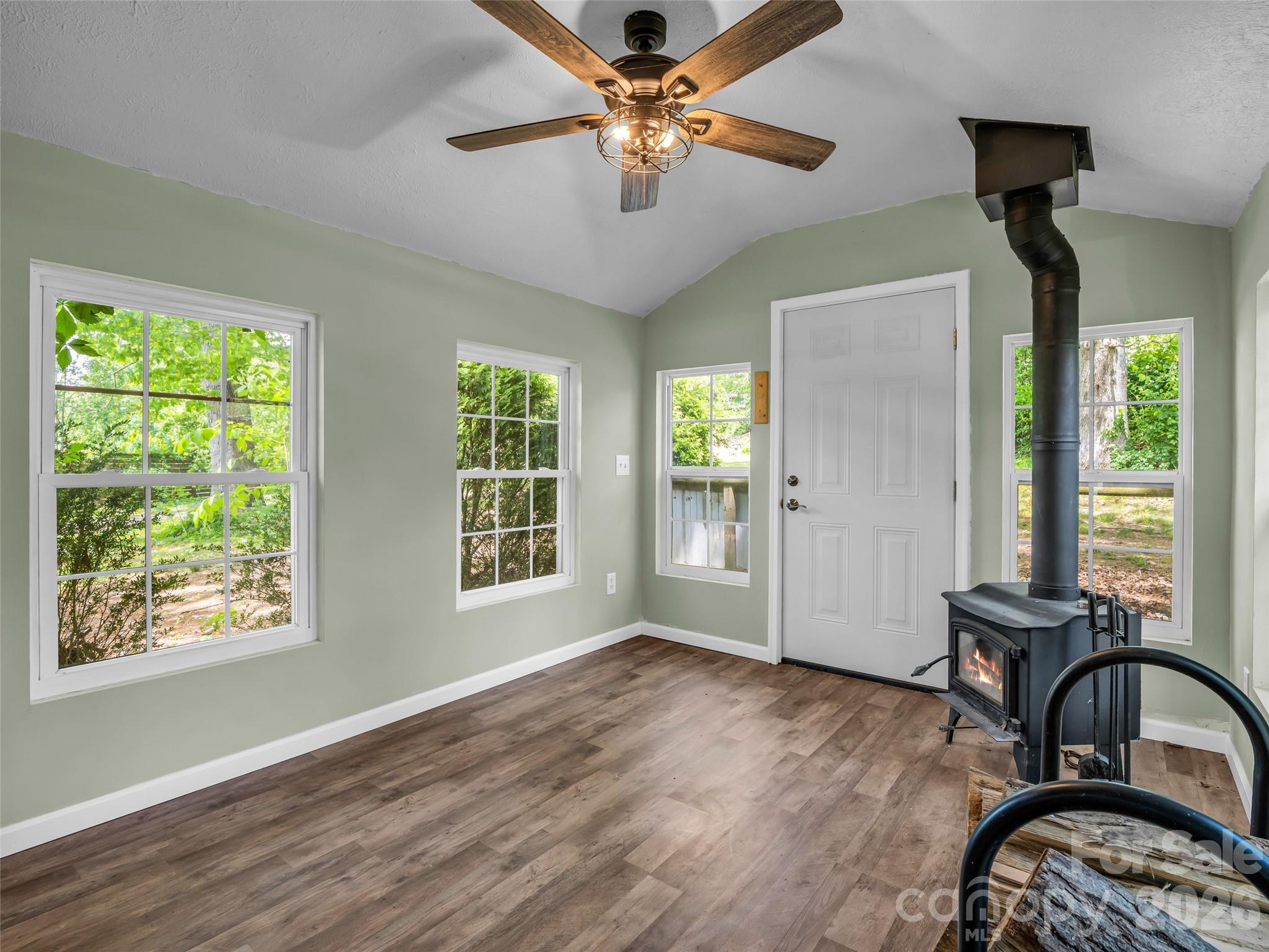 1916 Old Spartanburg Road Hendersonville NC 28792