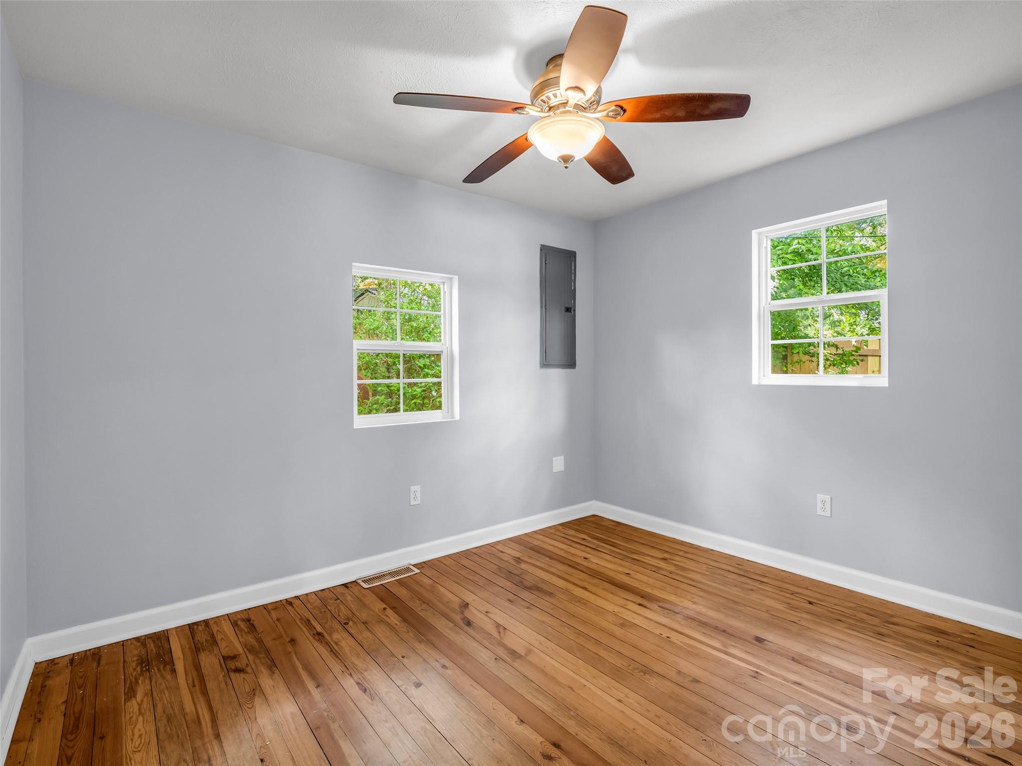 1916 Old Spartanburg Road Hendersonville NC 28792