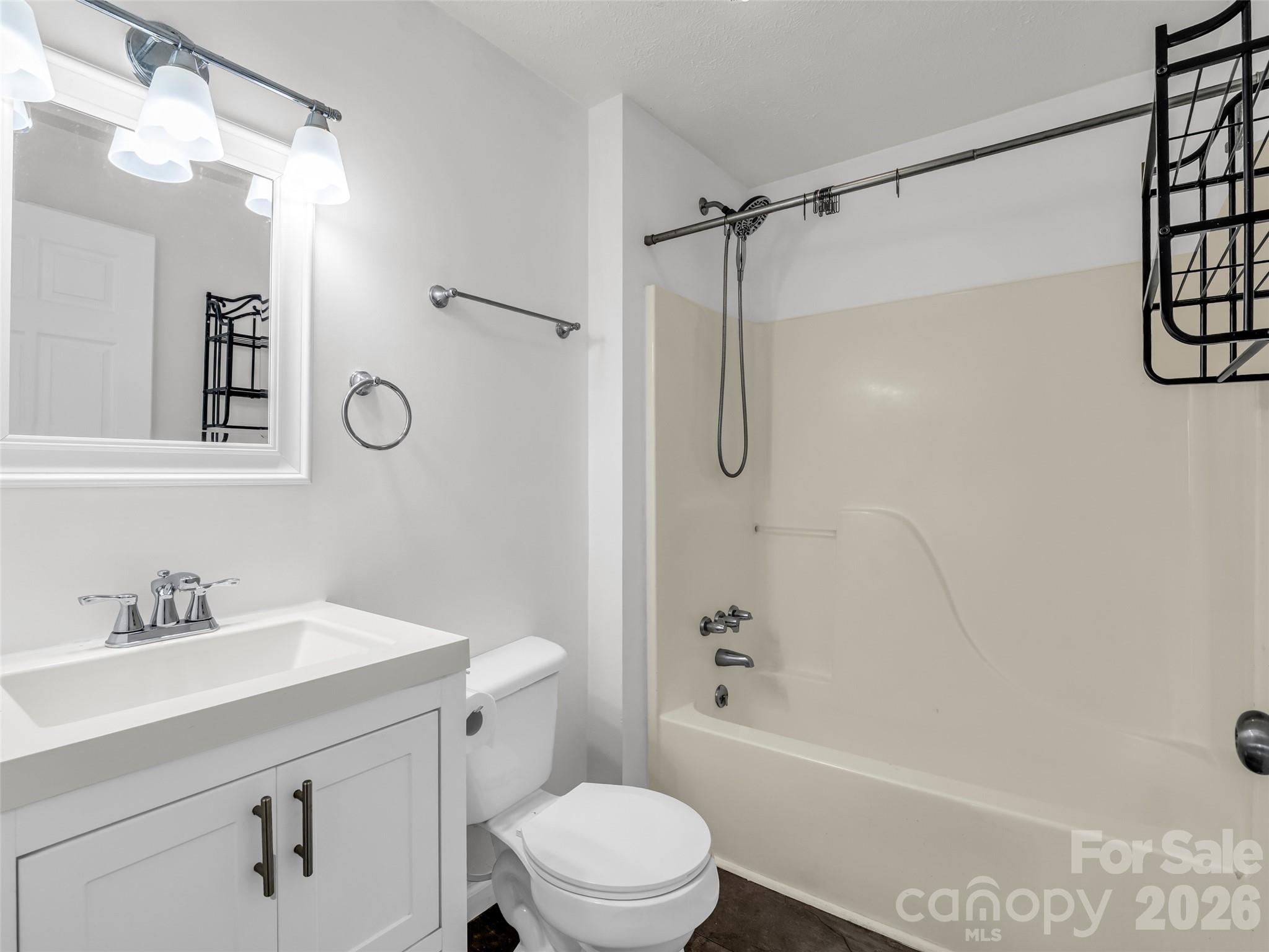 1916 Old Spartanburg Road Hendersonville NC 28792