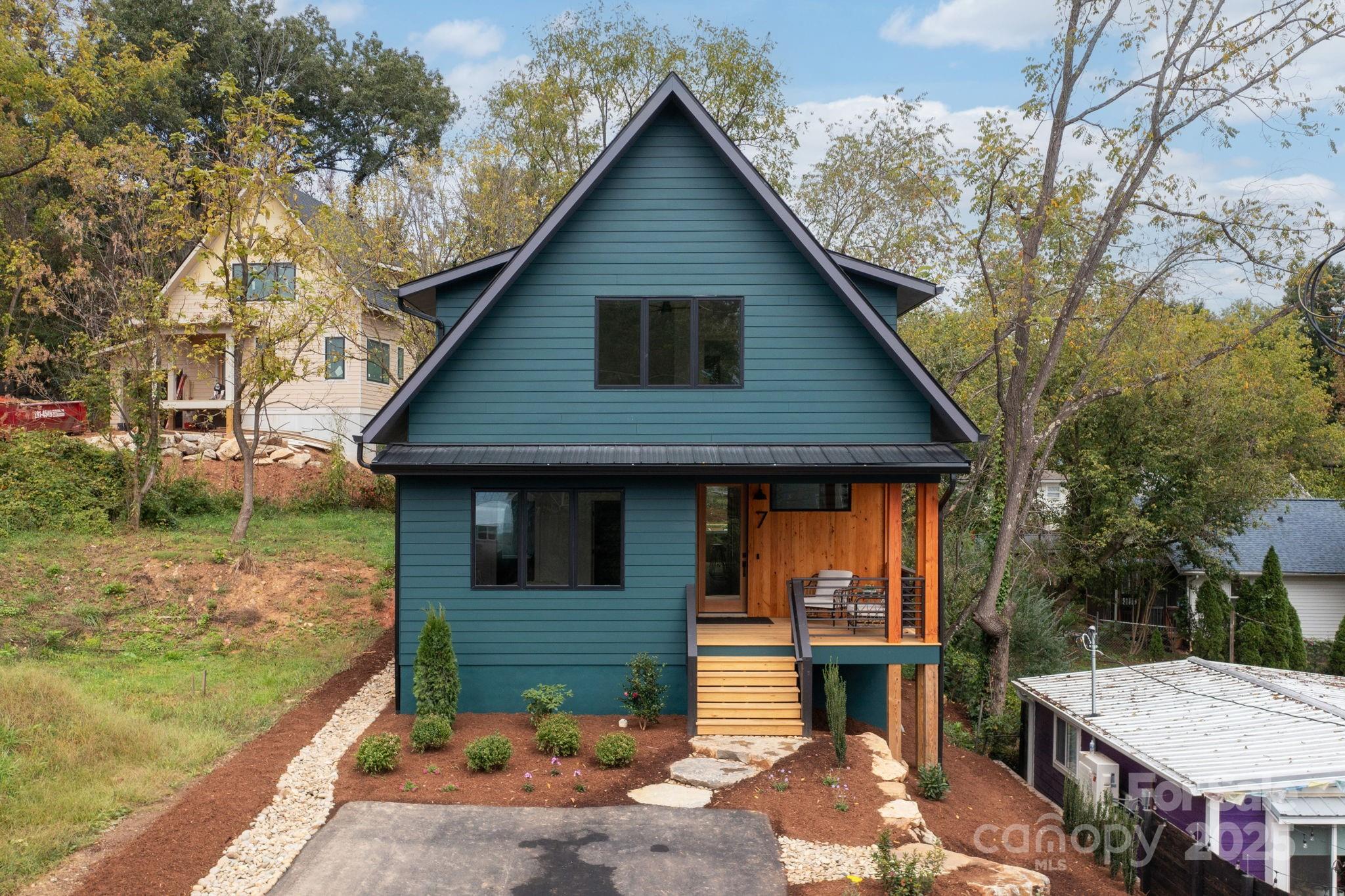 7 Montana Avenue Asheville NC 28806