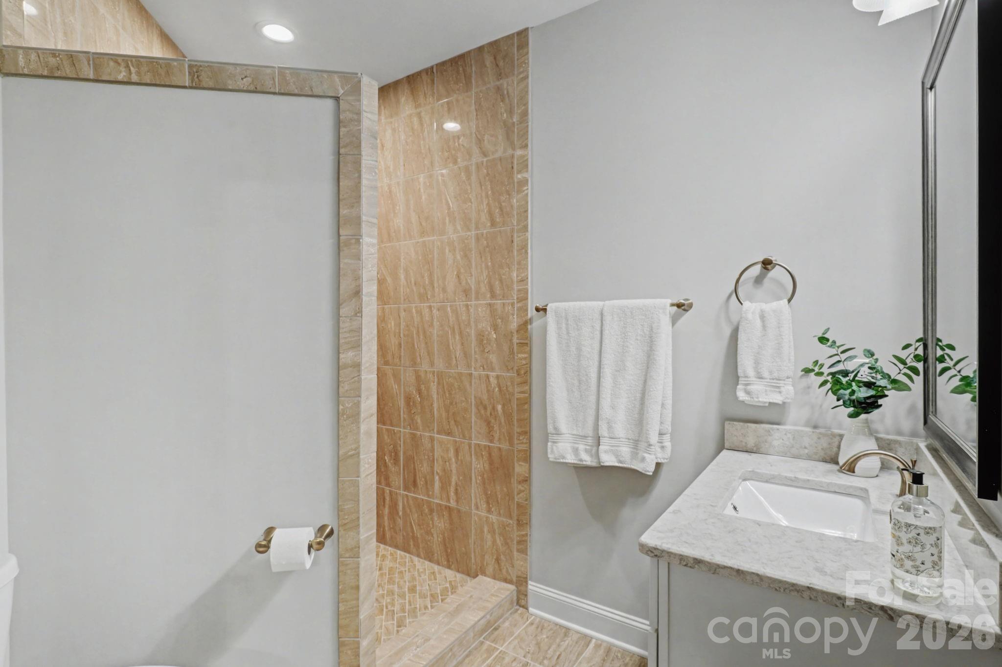 1906 Ealand Court Waxhaw NC 28173