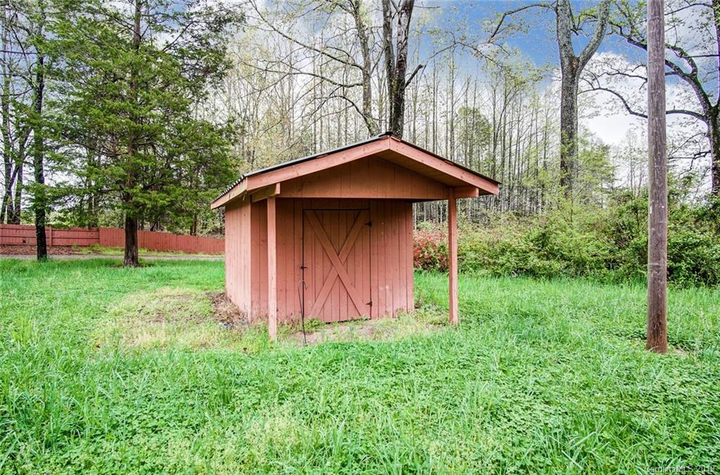 1512 Beth Haven Church Road Denver NC 28037