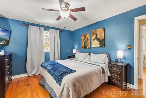 6 N Marley Drive Flat Rock NC 28731